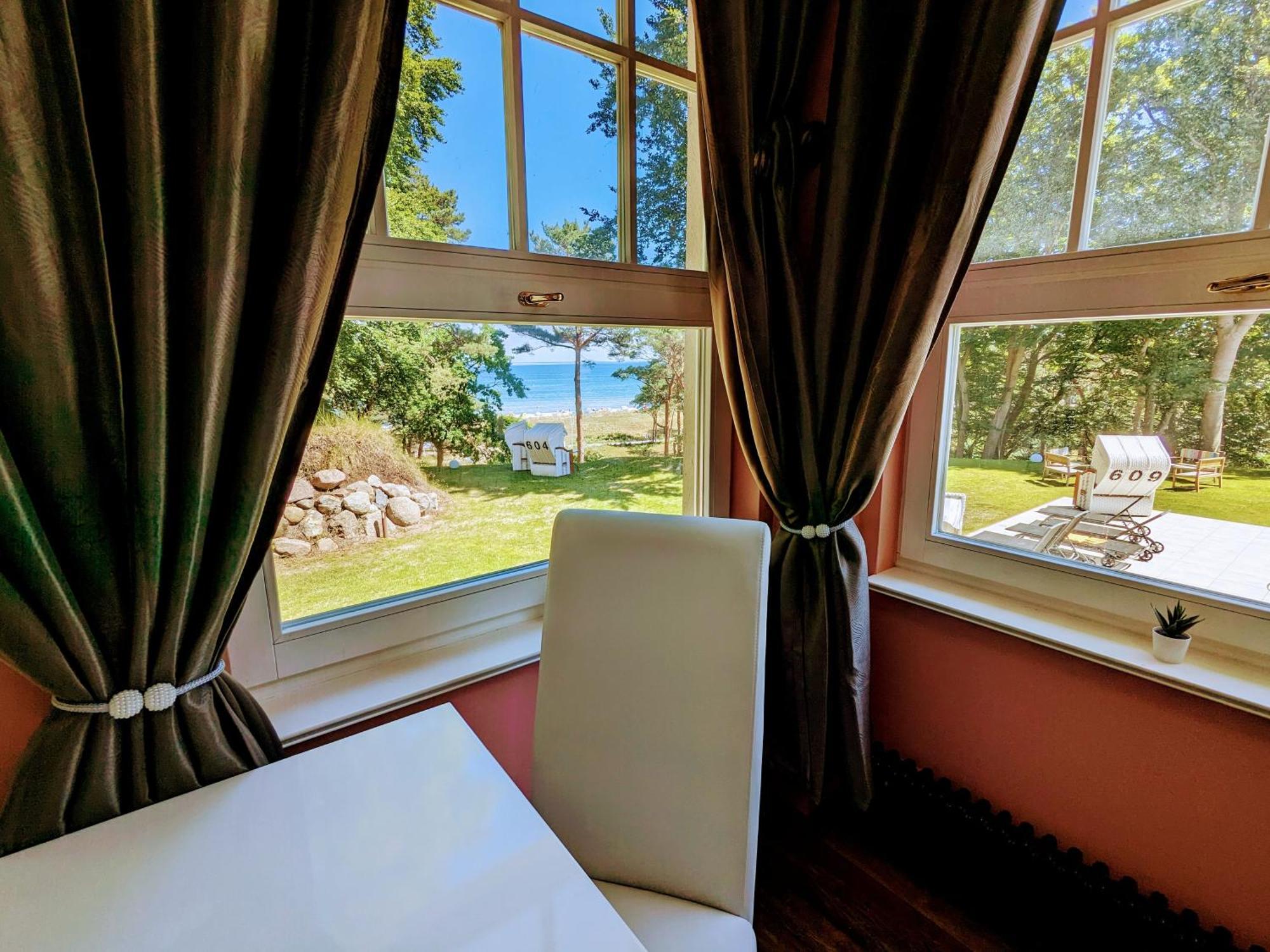Strandhotel Lindequist * Зеллин